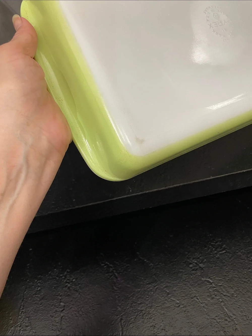Pyrex Lime Green 2 Qt Ceramic Rectangular Baking Dish - Home Kitchen